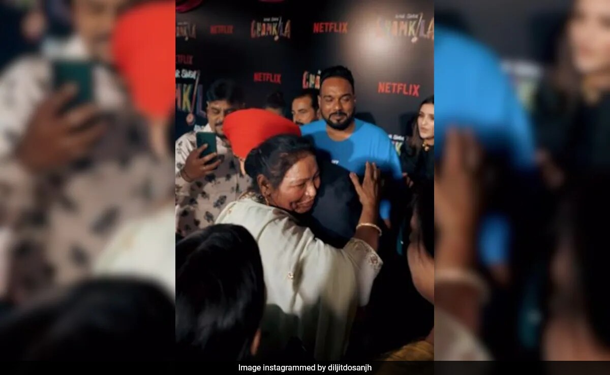 Viral: Amar Singh Chamkila's First Wife Gurmail Kaur Hugs Diljit Dosanjh At Screening - NDTV Movies