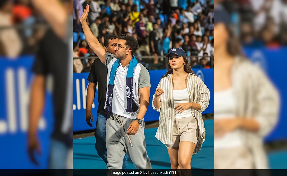 Viral: Alia Bhatt And Ranbir Kapoor Spotted At ISL Semi-Final. His Team Won - NDTV Movies