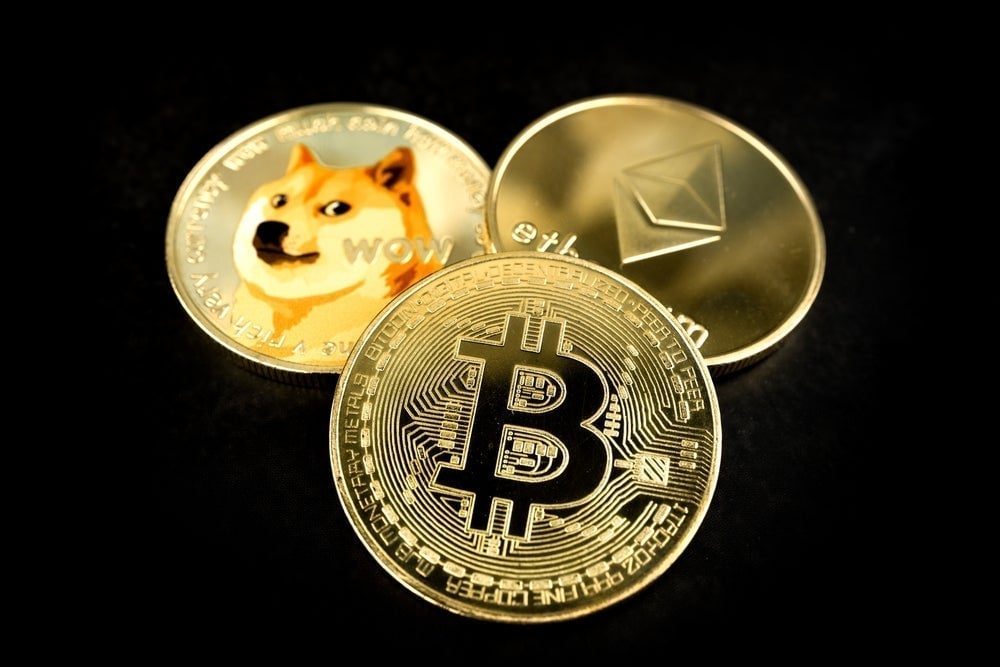 Bitcoin Crosses $94,000 For New All-Time High, Dogecoin Back At $0.40, Ethereum Flat: 'Short-Term Price Action Unpredictable,' Say Analysts - Benzinga