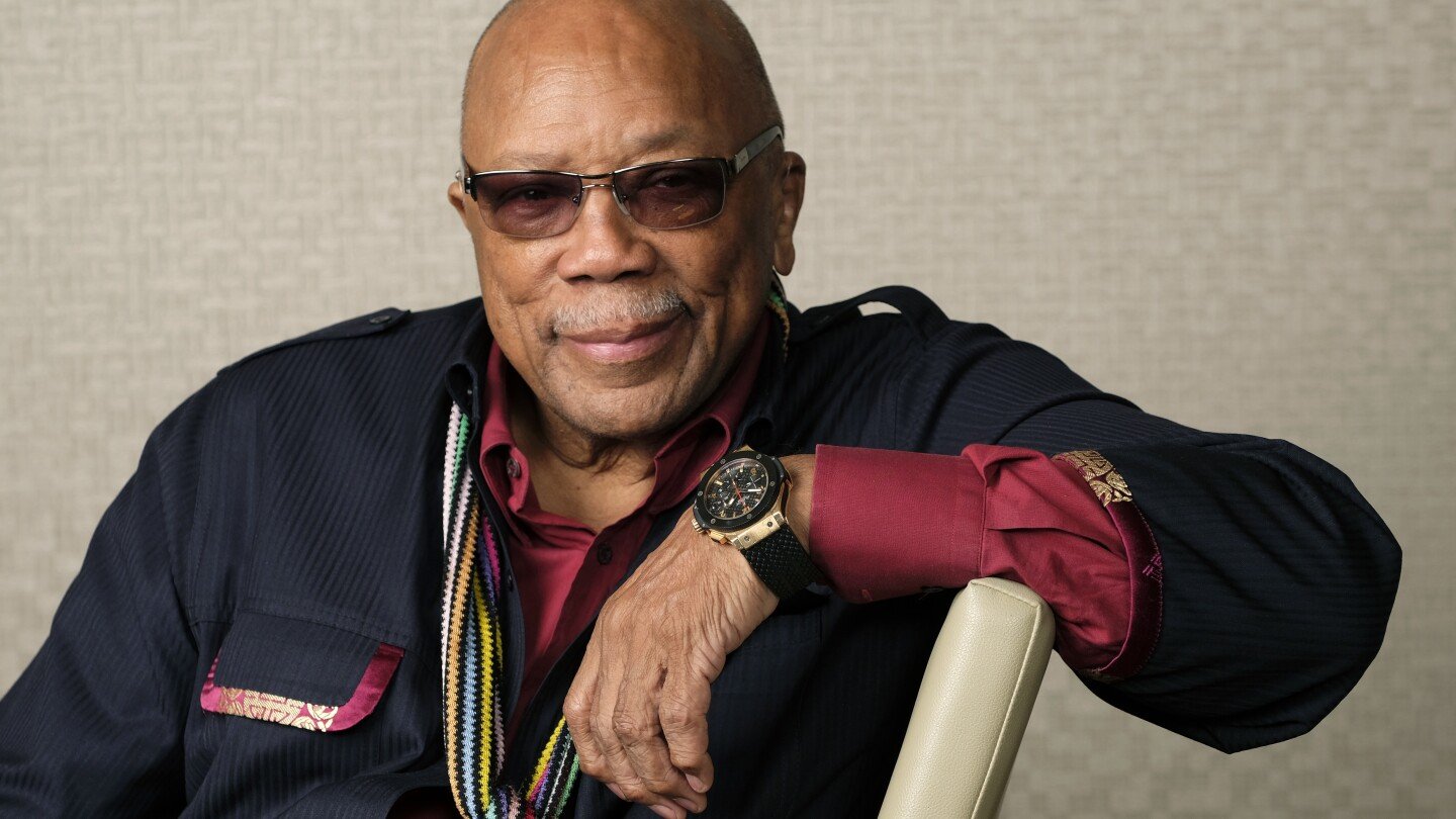 Quincy Jones, music titan who worked with everyone from Frank Sinatra to Michael Jackson, dies at 91 - The Associated Press