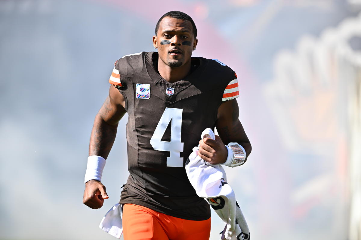 Browns QB Deshaun Watson tears Achilles for second time since October, availability for 2025 season in doubt - Yahoo Sports